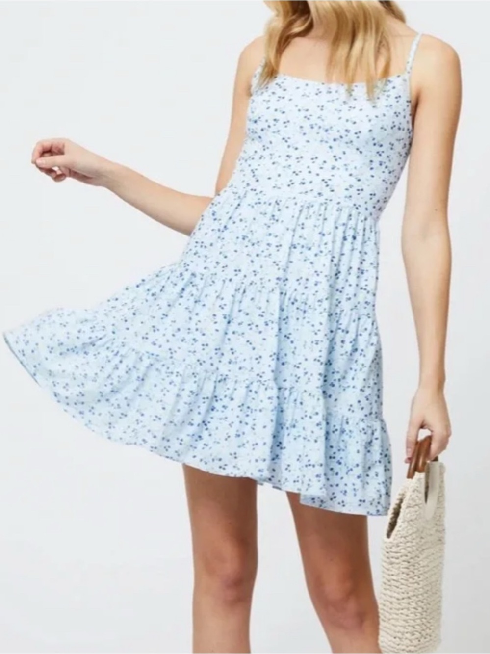 NWOT French Connection Kiva Tiered Ice Blue Crepe Dress